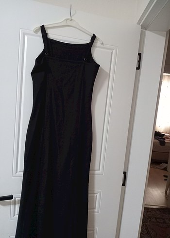 Siyah Drapeli Uzun Askılı Elbise - Görsel 2