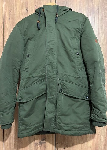 Düğmeli Yeşil Erkek Sokak Stili Mont - Görsel 2