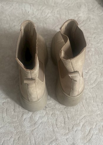 Bej Süet Platform Topuklu Kadın Bot - Görsel 3