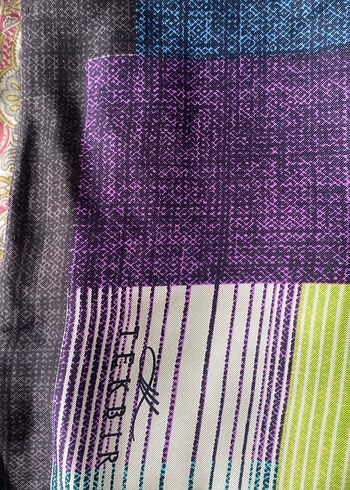 Parlak Çok Renkli Pileli Kadın eşarp - Görsel 2