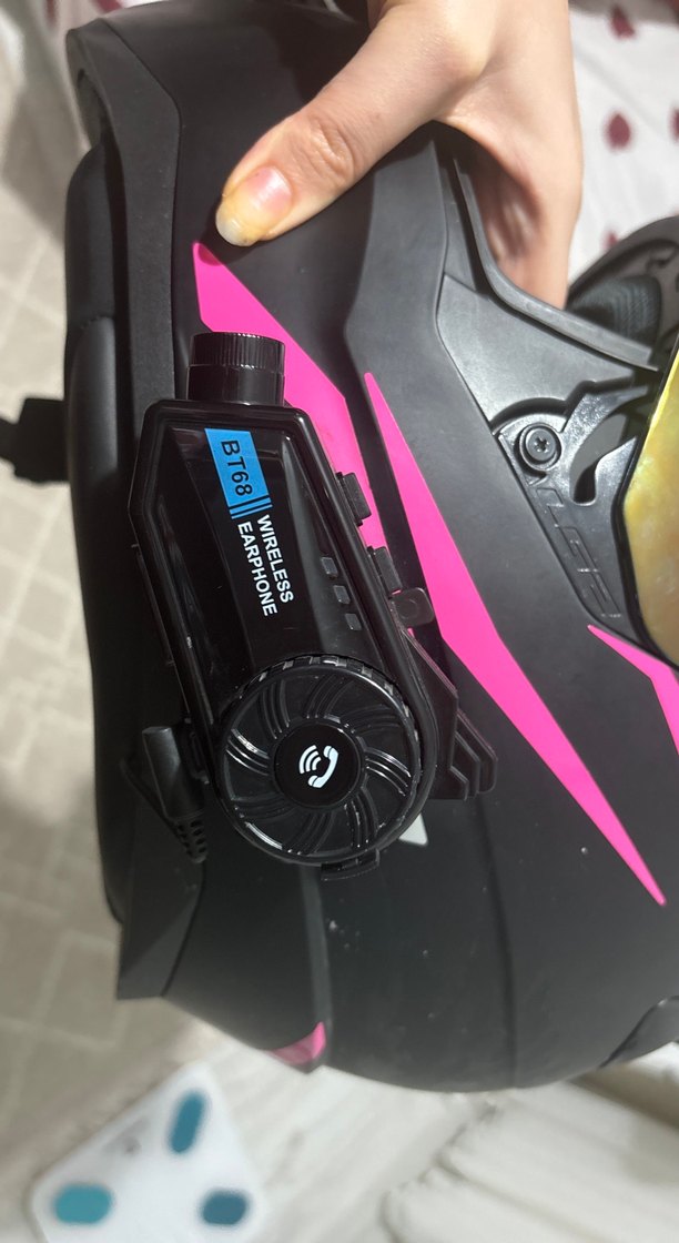 Renkli Kablosuz Motosiklet Kulaklığı BT68 - Görsel 2