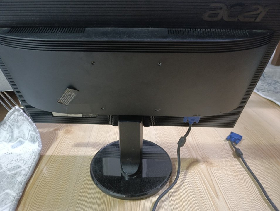 Siyah Acer Monitör - Görsel 2