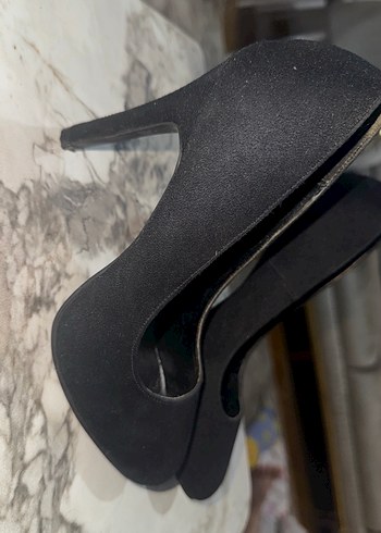 Klasik Siyah Topuklu Kadın Ayakkabı - Görsel 2