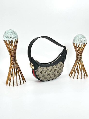 Gucci ophidia gg medium size