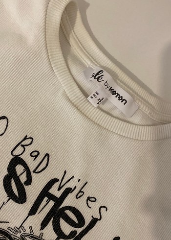 Beyaz Kız Tişörtü, Kısa Kollu, Baskılı - Görsel 2