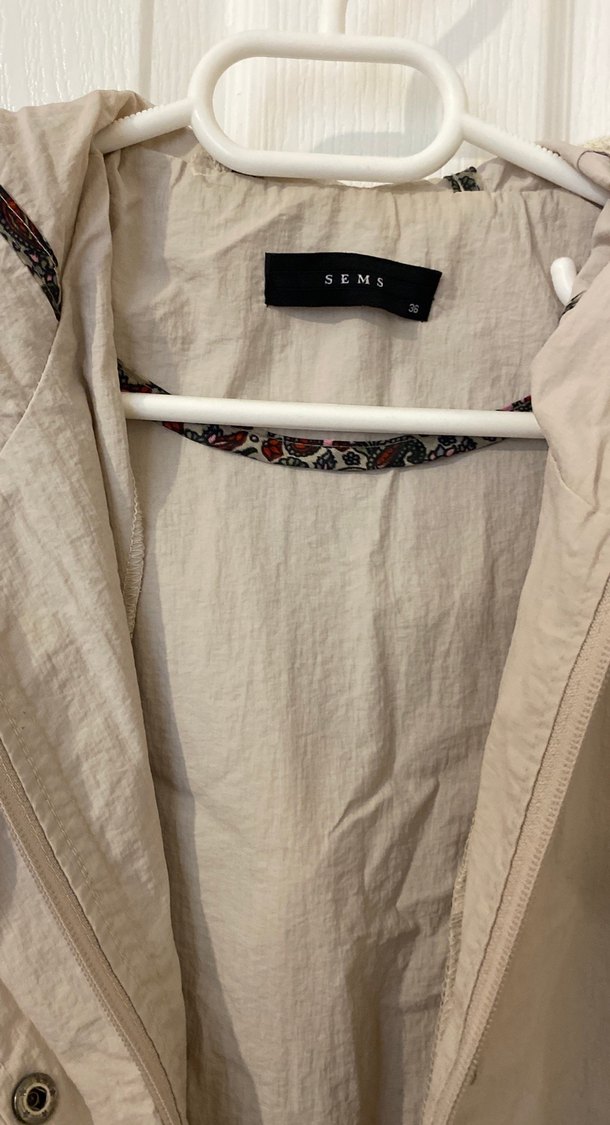 Düğmeli Bej Midi Keten Kadın Yağmurluk - Görsel 2