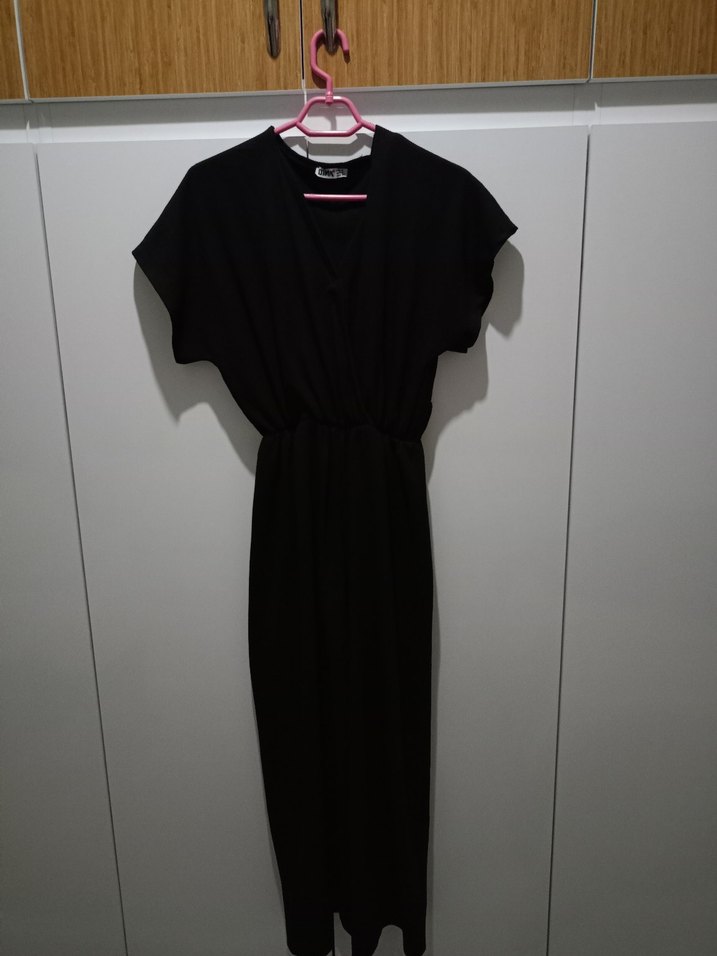 Siyah V Yakalı Uzun Kadın Tulum - Görsel 2