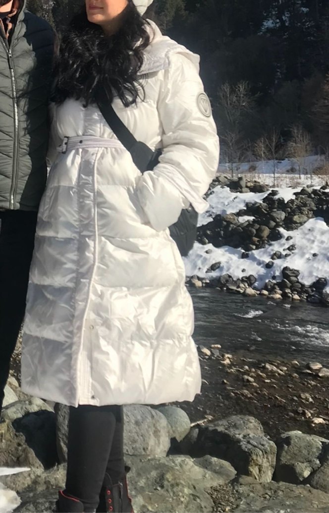 Twist marka Beyaz Kemerli Uzun Kadın Kışlık Mont - Görsel 3