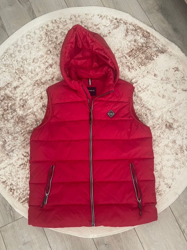 Kırmızı Kapüşonlu Erkek  Şişme Yelek - Görsel 2