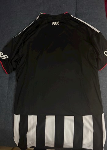 Beşiktaş Siyah Beyaz Erkek Forma Tişört - Görsel 2