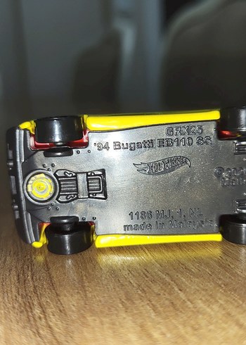 Bugatti Hotwheels - Görsel 6