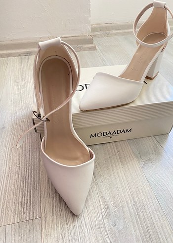 Nikah ayakkabısı 1 kez giyildi - Görsel 2