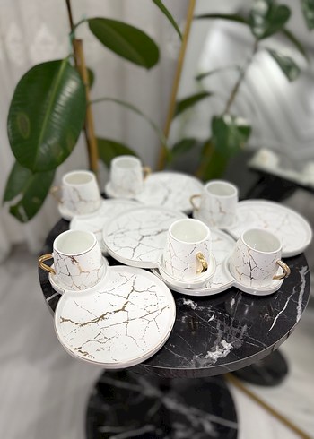 Beyaz Altın Desenli Kahve Fincan Takımı - Görsel 4