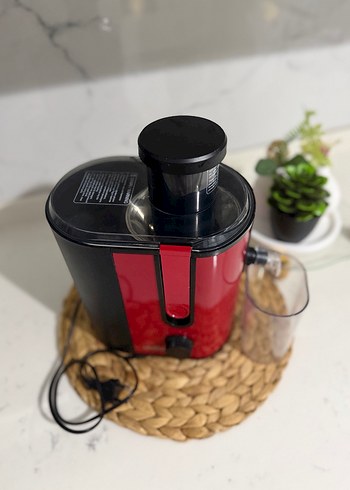 Sinbo Kırmızı Renkli Katı Meyve Sıkacağı - Görsel 2