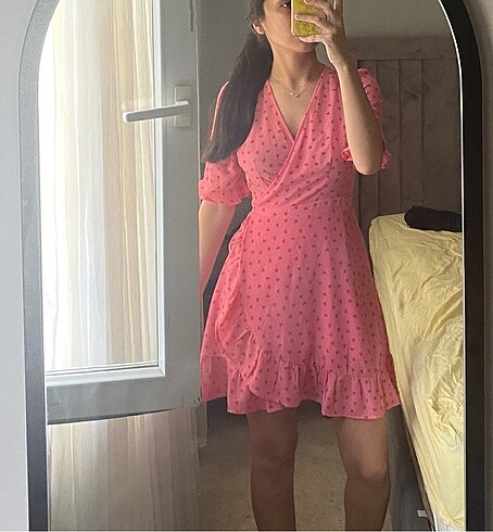 Diğer kalp desenli pembe elbise