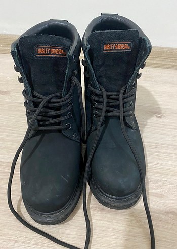 Siyah Deri Harley-Davidson Biker Bot - Görsel 3