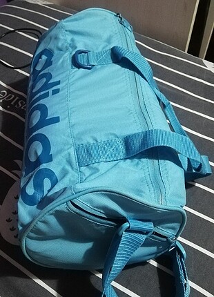 Adidas spor çanta 