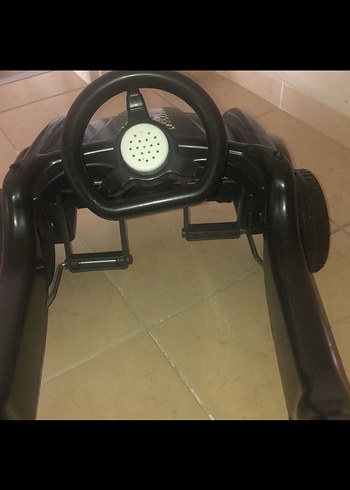 Siyah pedallı araba  akülü değildir - Görsel 4