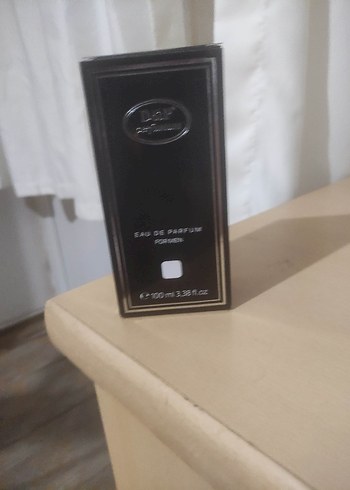 Valentino Born in Roma & Creed Aventus - Görsel 3