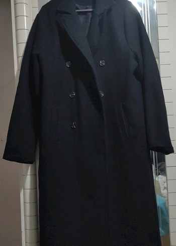 Uzun Siyah Kaşe Kaban L oversize - Görsel 4