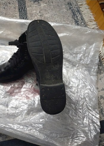 Siyah Rugan Bağcıklı Gotik Kadın Bot - Görsel 6