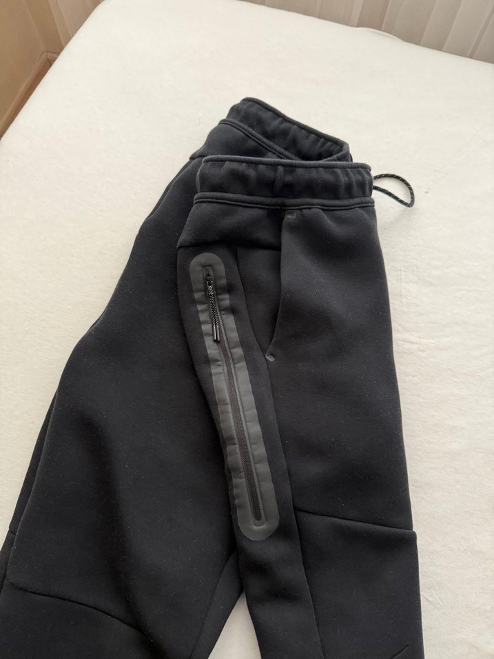 Nike Tech Fleece - Görsel 3