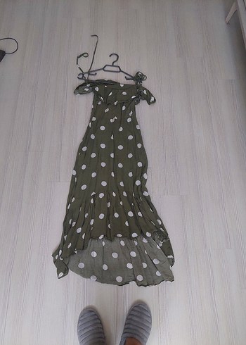 Puantiyeli Uzun Kayık Yaka Elbise - Görsel 4