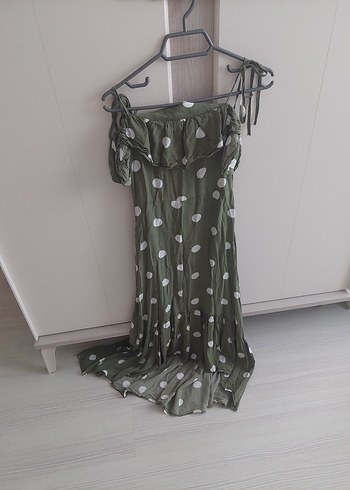 Puantiyeli Uzun Kayık Yaka Elbise - Görsel 2