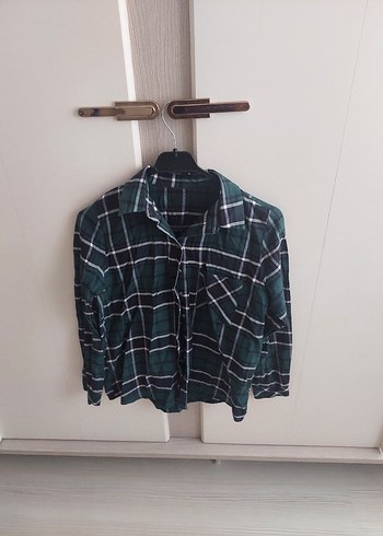 Düğmeli Ekoseli Yeşil Gömlek - Görsel 4