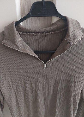 Uzun Kollu Bej Kısa Fitilli Triko - Görsel 2