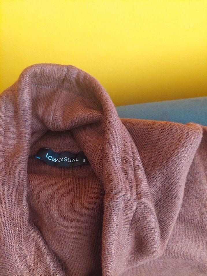 Kadın Kahverengi Boğazlı Sweatshirt - Görsel 3