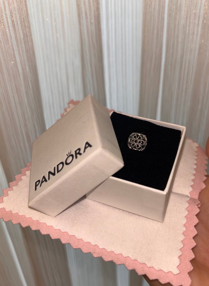 Gri Yılan Desenli Boncuk Charm - Görsel 3