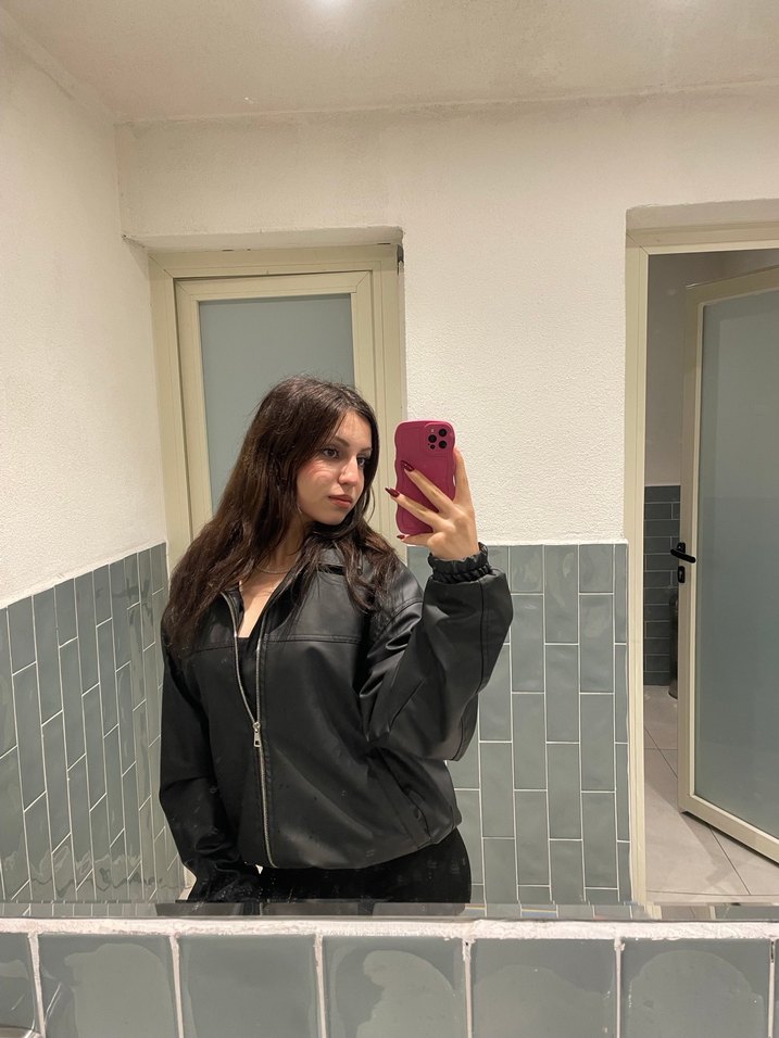 Siyah Deri Kadın Ceket - Görsel 2