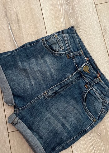 Kadın Rahat Kesim Kot Şort - Görsel 2