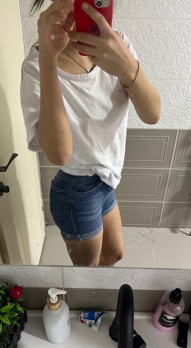 Kadın Rahat Kesim Kot Şort - Görsel 4