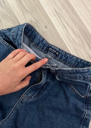 Kadın Koyu Mavi Mini Denim Şort - Görsel 4