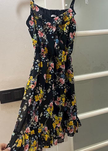 Çiçek Desenli Uzun Askılı Bohem Elbise - Görsel 6