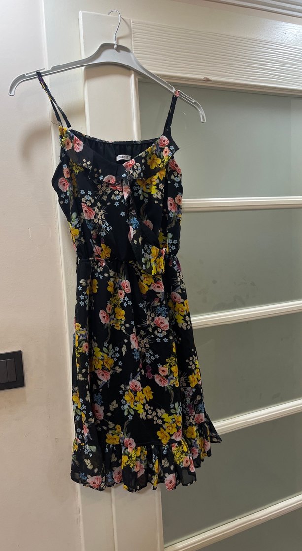 Çiçek Desenli Uzun Askılı Bohem Elbise - Görsel 3