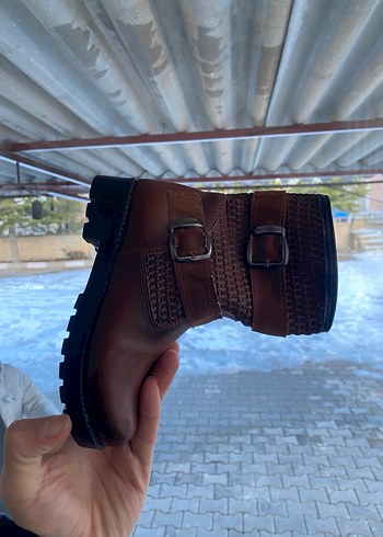 KIZ Çocuk Siyah Yılan Desenli Bot - Görsel 3