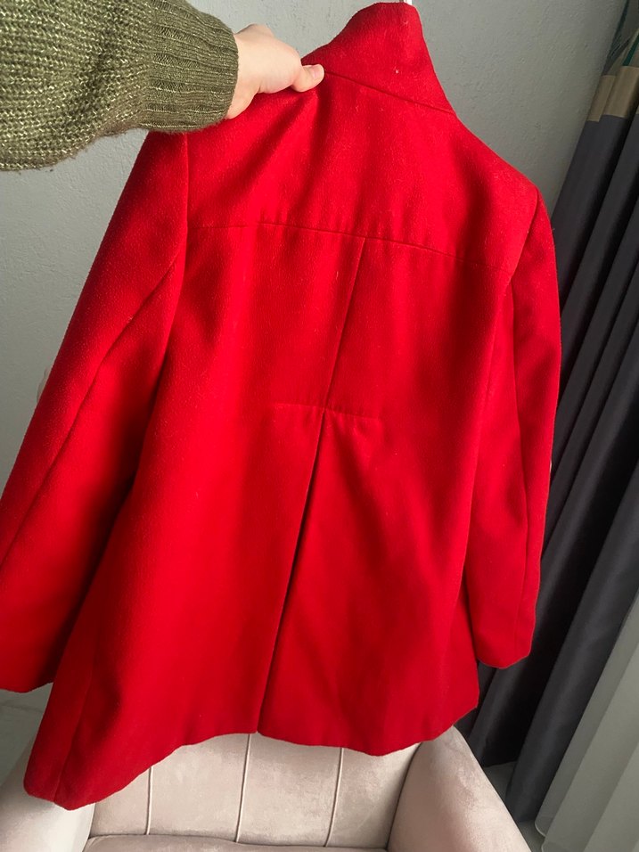 Kırmızı Kaşe Kaban - Görsel 3