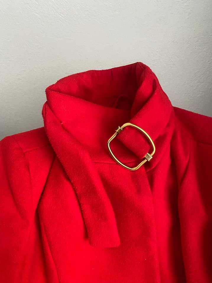 Kırmızı Kaşe Kaban - Görsel 2