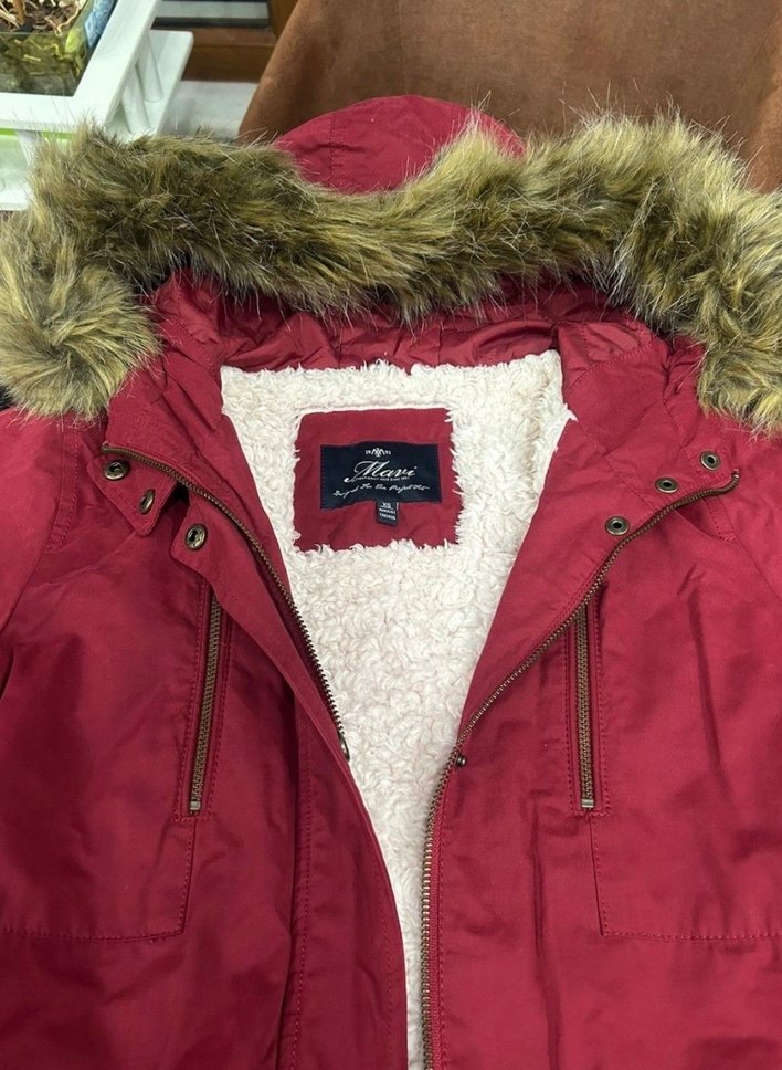 MAVİ Kürklü Kırmızı Kadın Kışlık Mont - Görsel 2