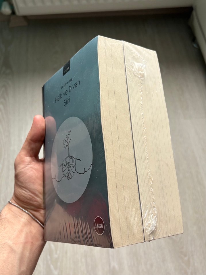 Çizge Yayınları Şiir Antolojisi Kitabı - Görsel 3