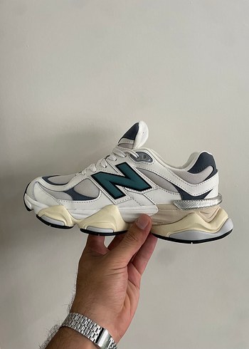 New Balance Retro Sneaker