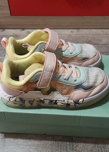 Kız Çocuk Çok Renkli Velcro Spor Ayakkabı - Görsel 3