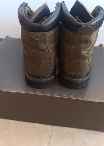 Cat 42 numara bot - Görsel 3