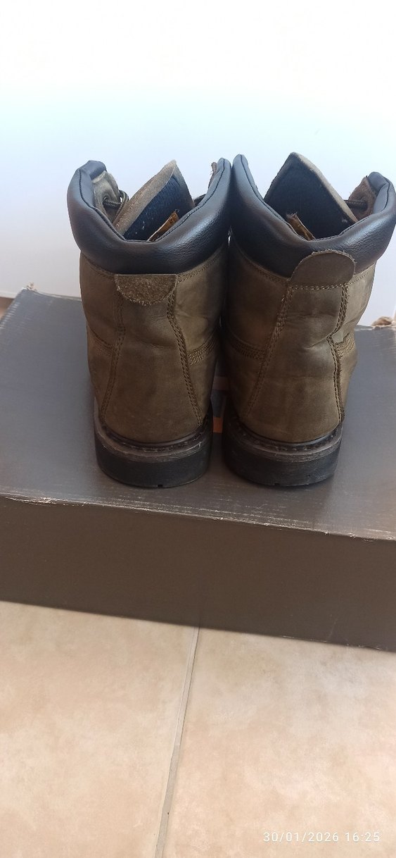 Cat 42 numara bot - Görsel 3