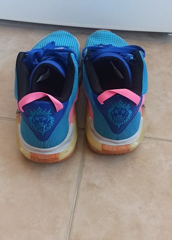 Adidas Spor Ayakkabısı - Görsel 3