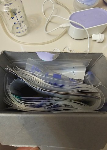 Lansinoh Tekli Elektrikli Göğüs Pompası Beyaz - Görsel 6