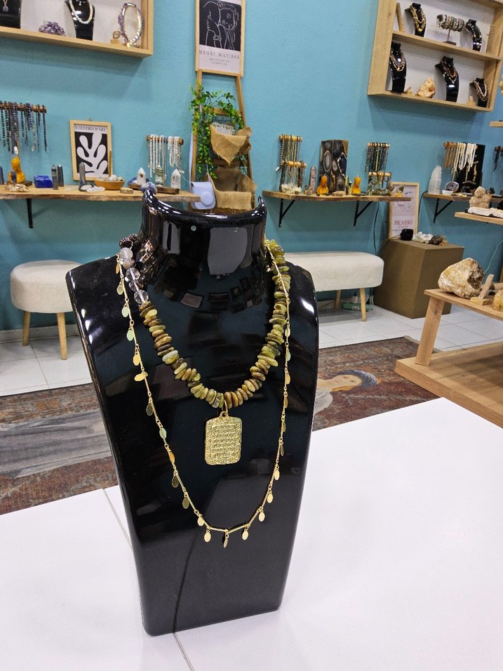 Yeşil garnet ve lodolit taşlı Tasarım kolye - Görsel 3